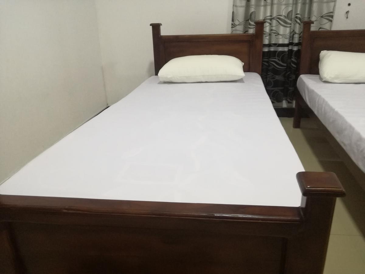 Deshani Holiday Inn Dambulla Exterior foto