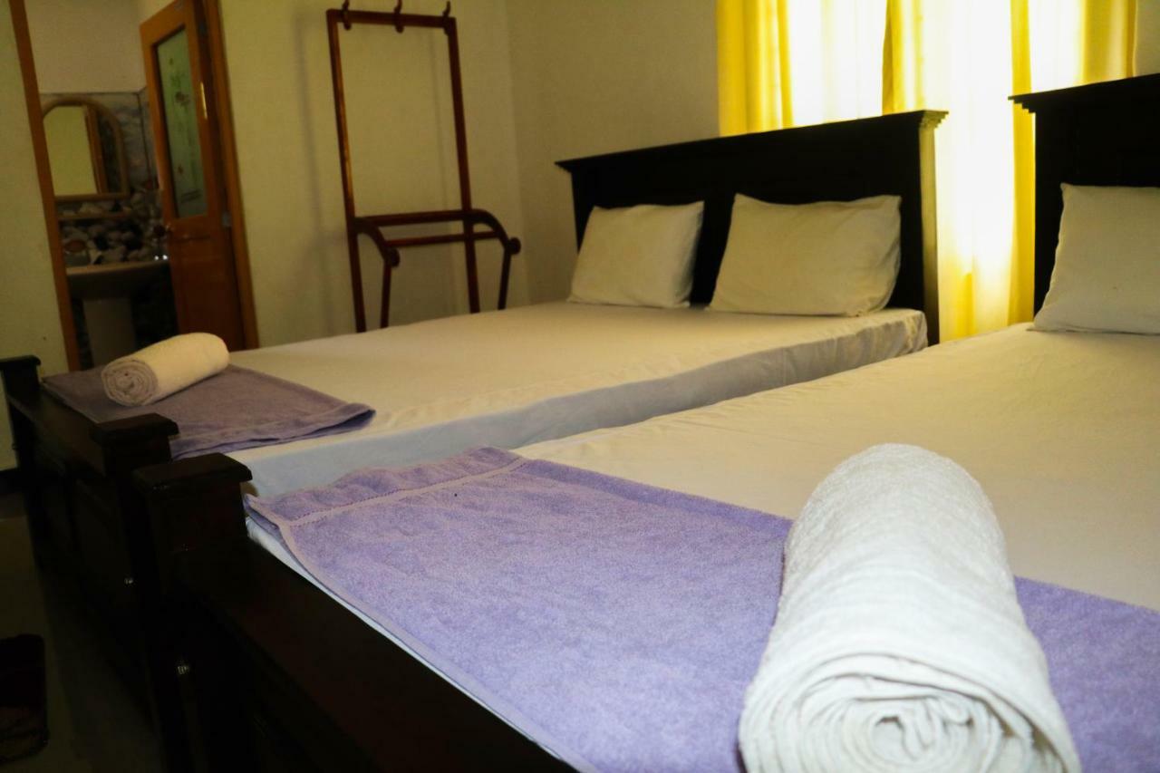 Deshani Holiday Inn Dambulla Exterior foto