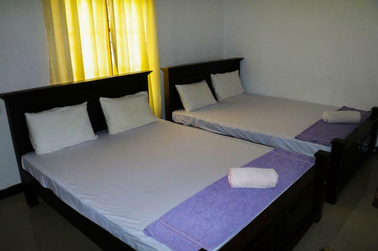 Deshani Holiday Inn Dambulla Exterior foto